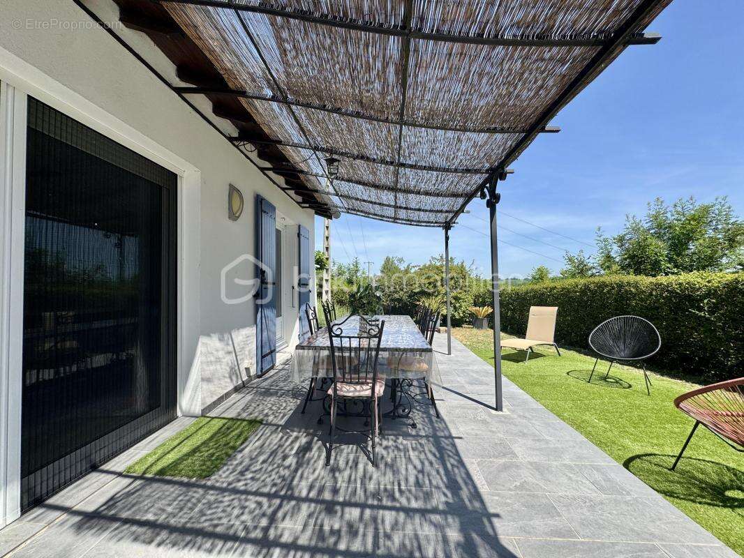 Maison à SAIX