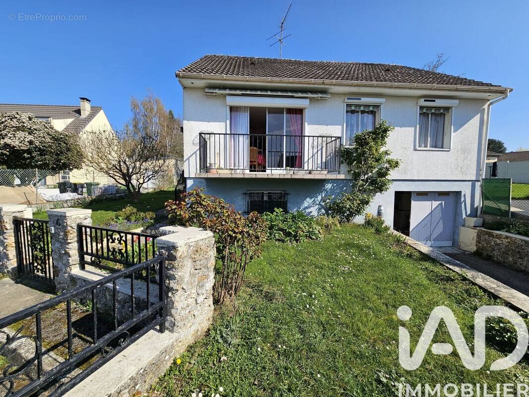 Photo 1 - Maison à COULOMMIERS