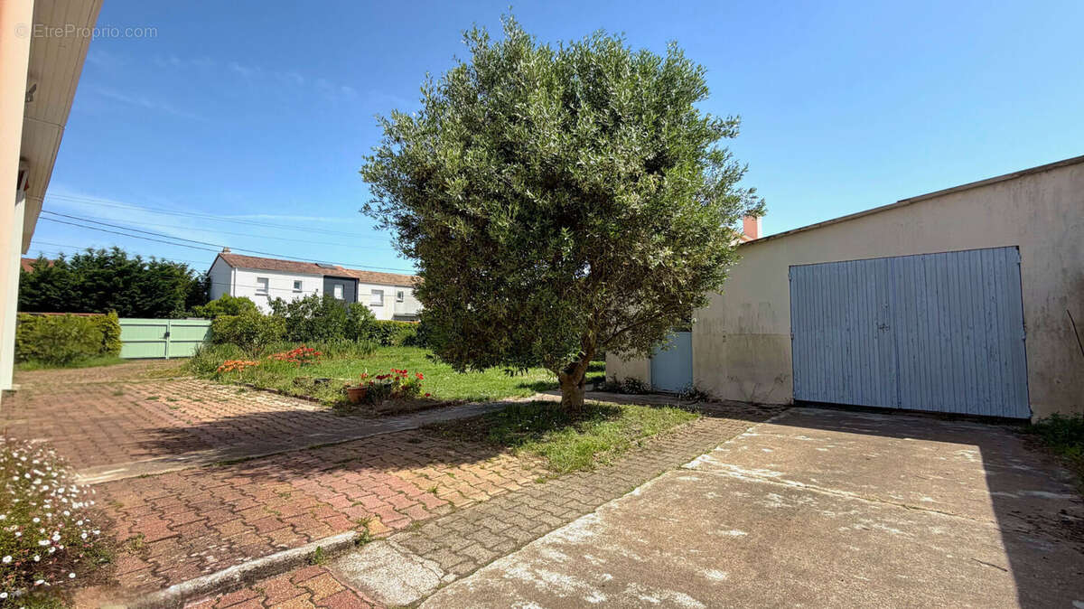 Maison à SAINT-SEBASTIEN-SUR-LOIRE