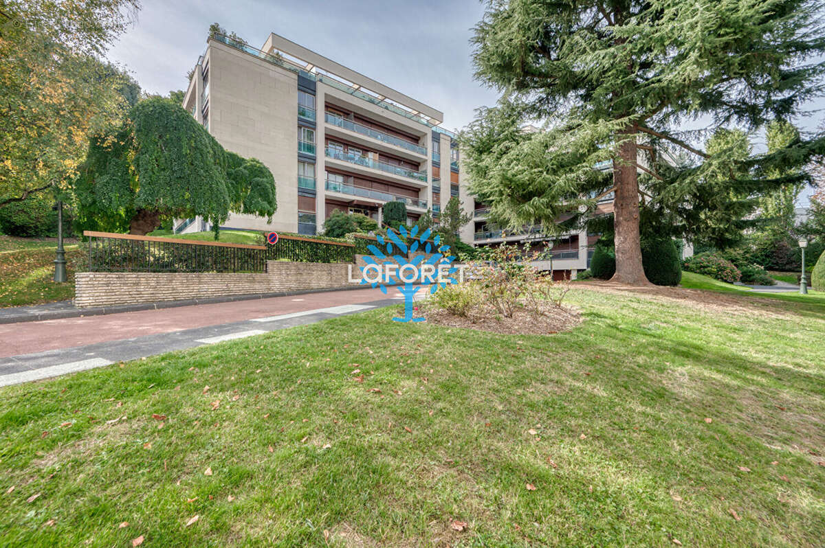 Appartement à SEVRES