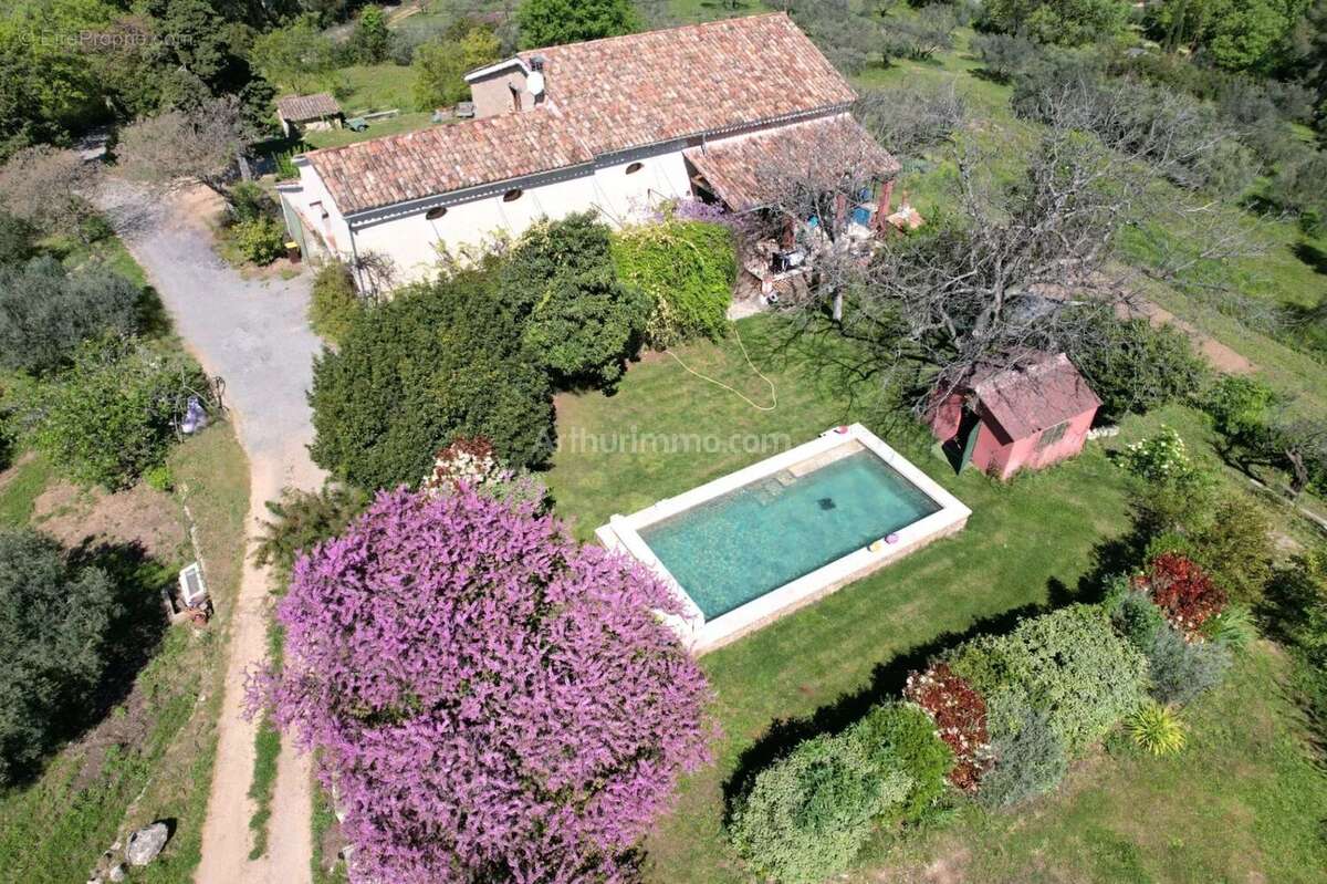 Maison à DRAGUIGNAN