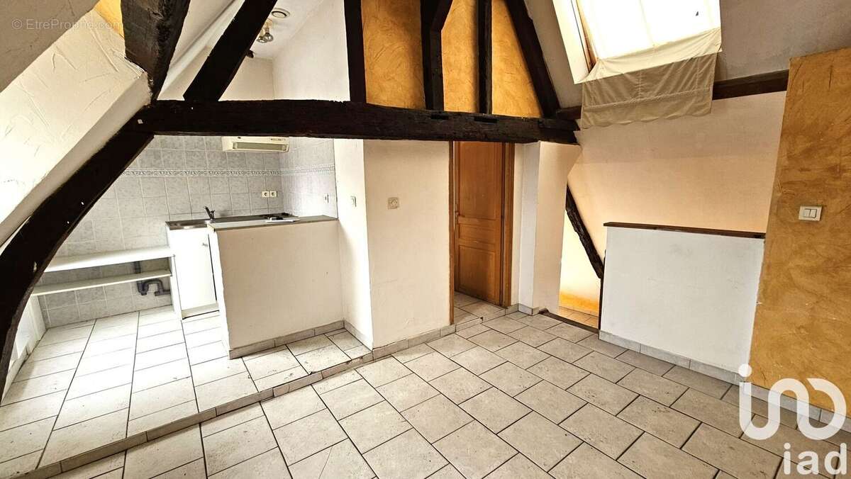 Photo 3 - Appartement à VALENCIENNES