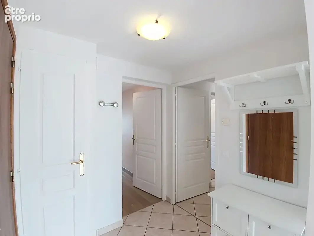Appartement type attique La Roche Sur Foron 4 pièce(s) 96 m2 - photo 9