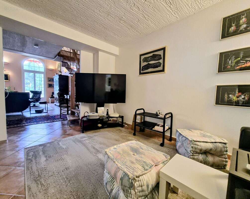 Appartement à HYERES