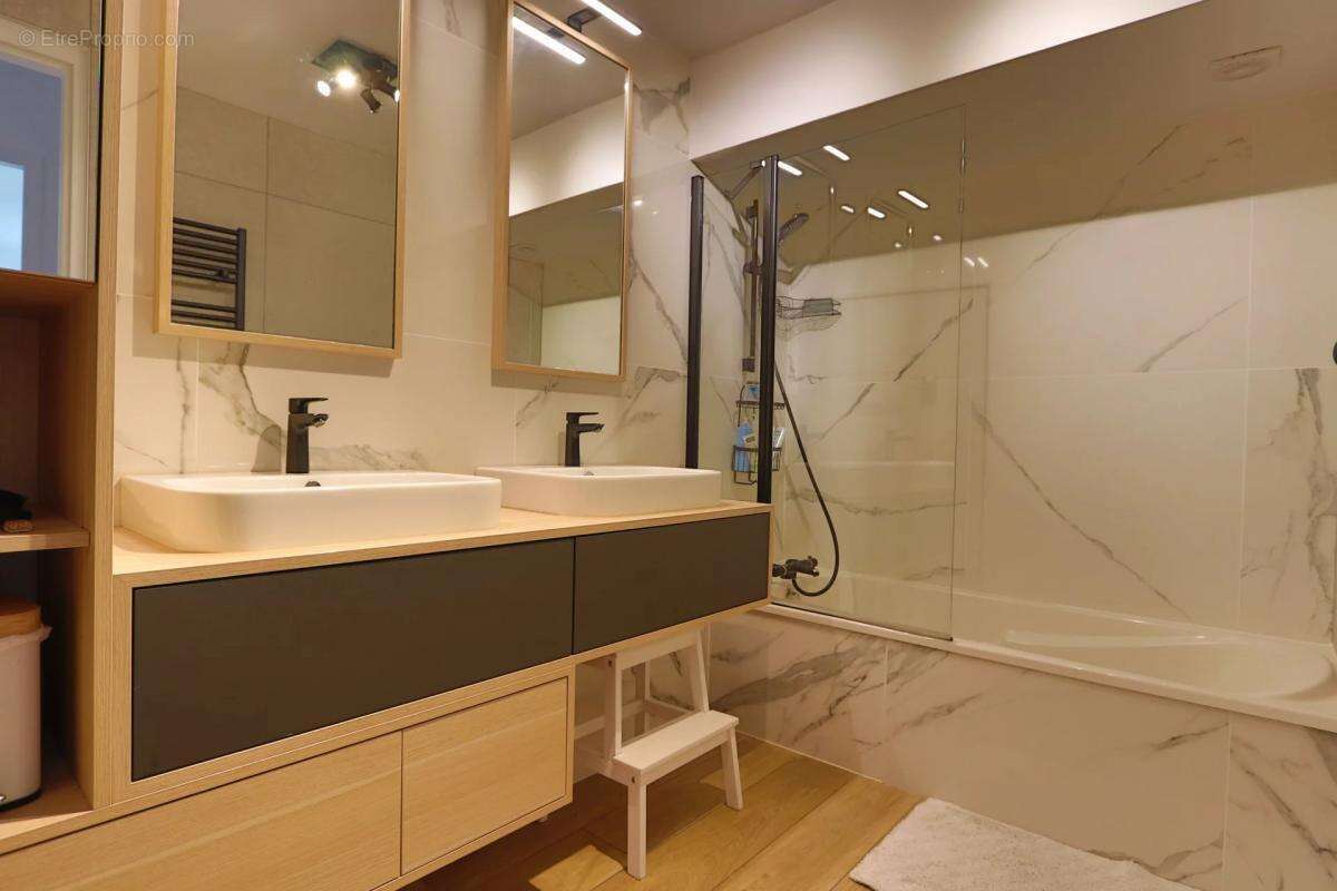 Appartement à ANNECY-LE-VIEUX