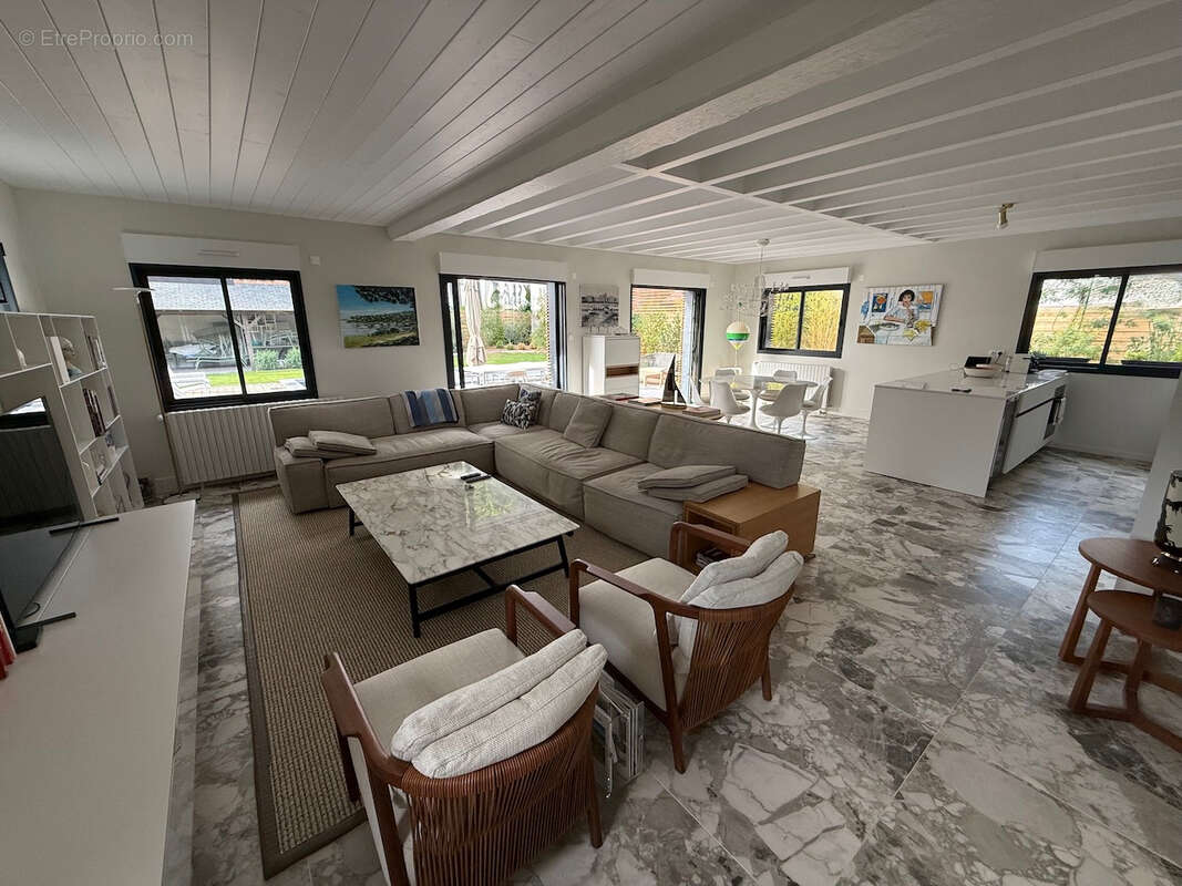 Maison à LE POULIGUEN