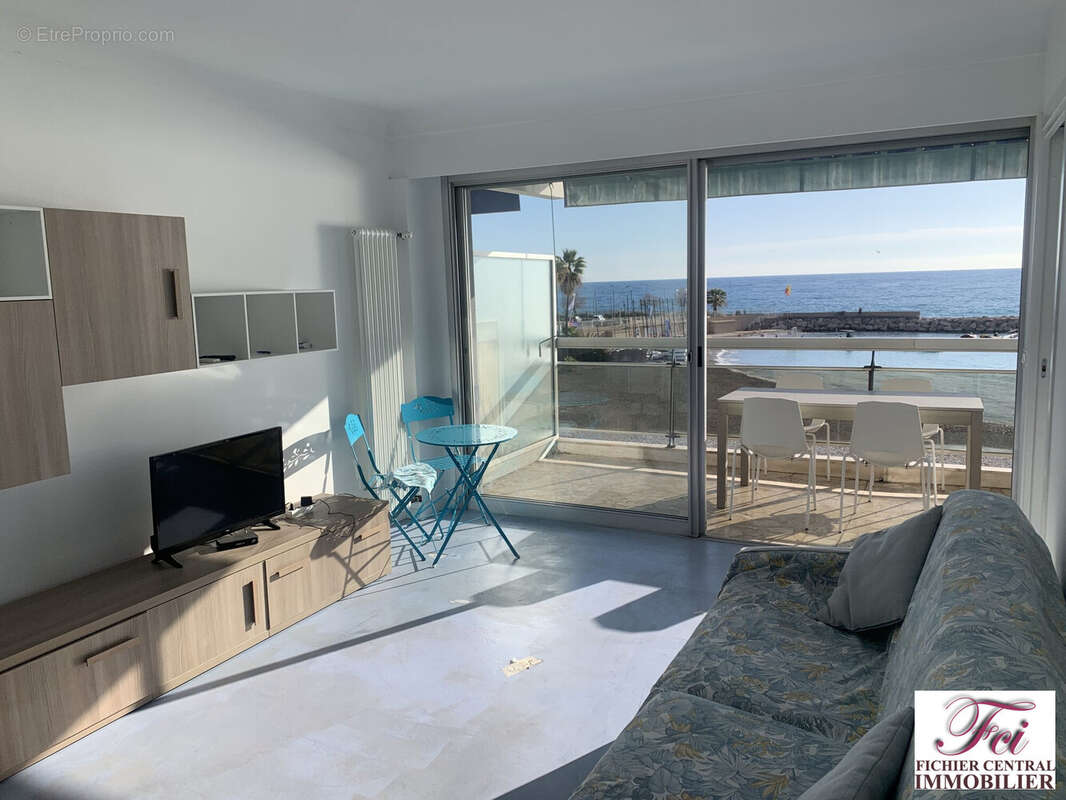 Appartement à ROQUEBRUNE-CAP-MARTIN