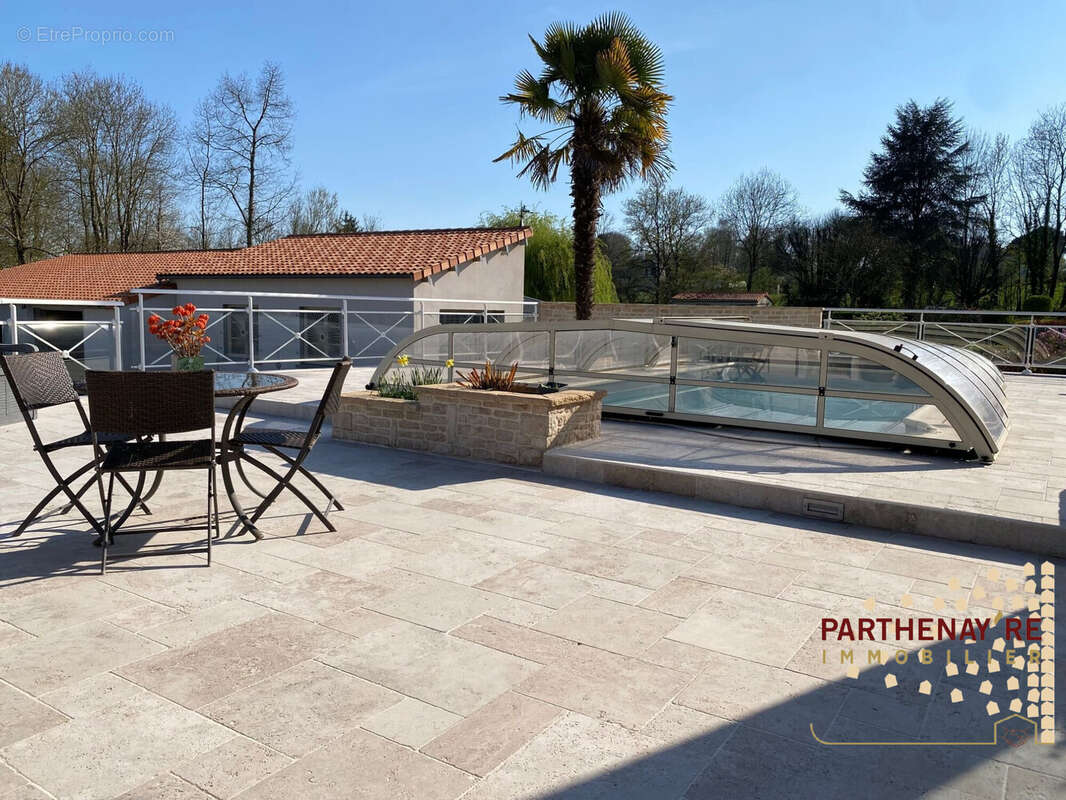 Maison à SAINT-PARDOUX