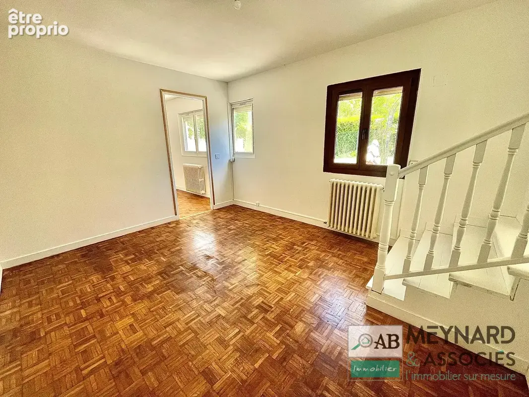 Maison indépendante à vendre - 3 chambres- sous-sol - garage-jardin 515m2 - photo 5