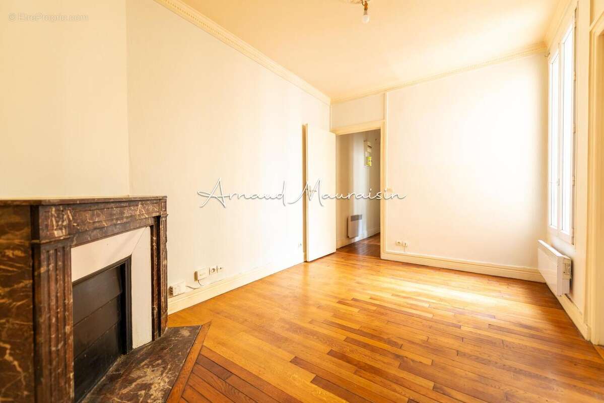 Photo 3 - Appartement à PARIS-18E