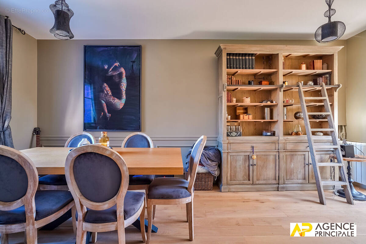 Maison à MAISONS-LAFFITTE