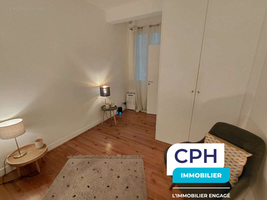 Appartement à PARIS-9E