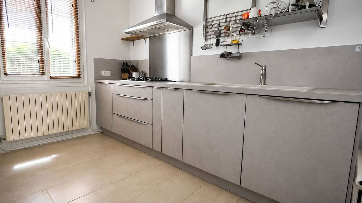 Maison Aubergenville 4 pièce(s) 82 m2 - photo 7