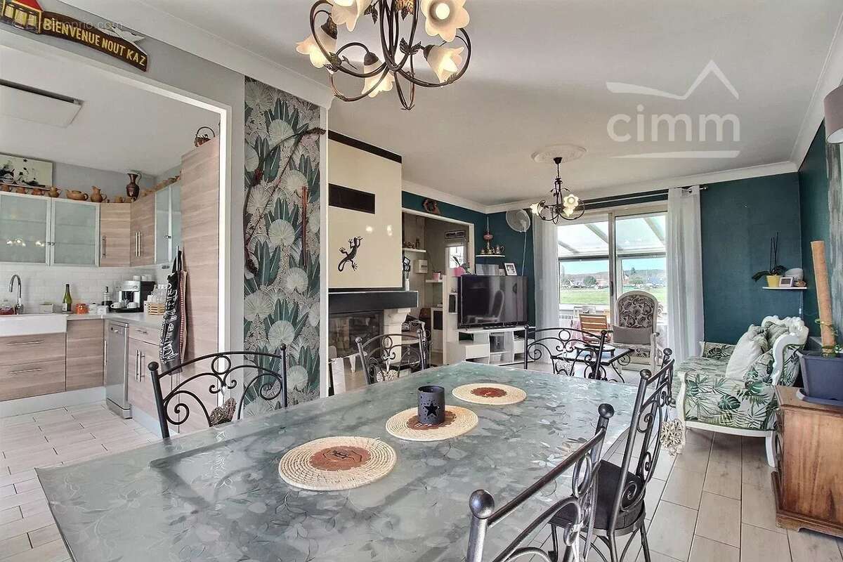 Maison à SAVONNIERES