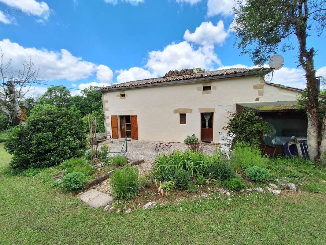 Maison à SERIGNAC-PEBOUDOU