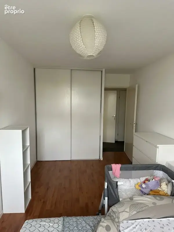 Nouveauté ! Appartement T3 de 60 m2 situé au 1er étage, dans le secteur de Lalande. - photo 7