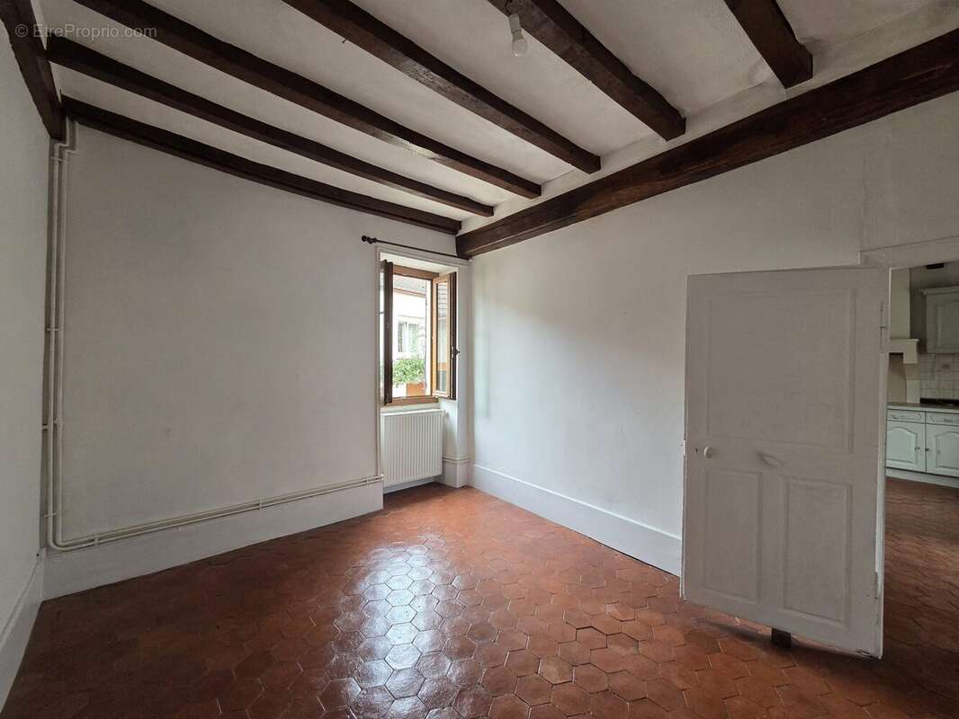 Maison à LA ROCHEPOT