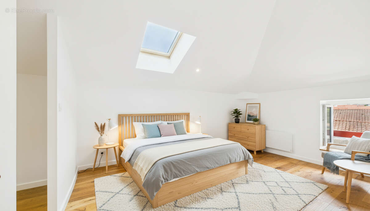 Maison familiale - place Lamothe - photo 16