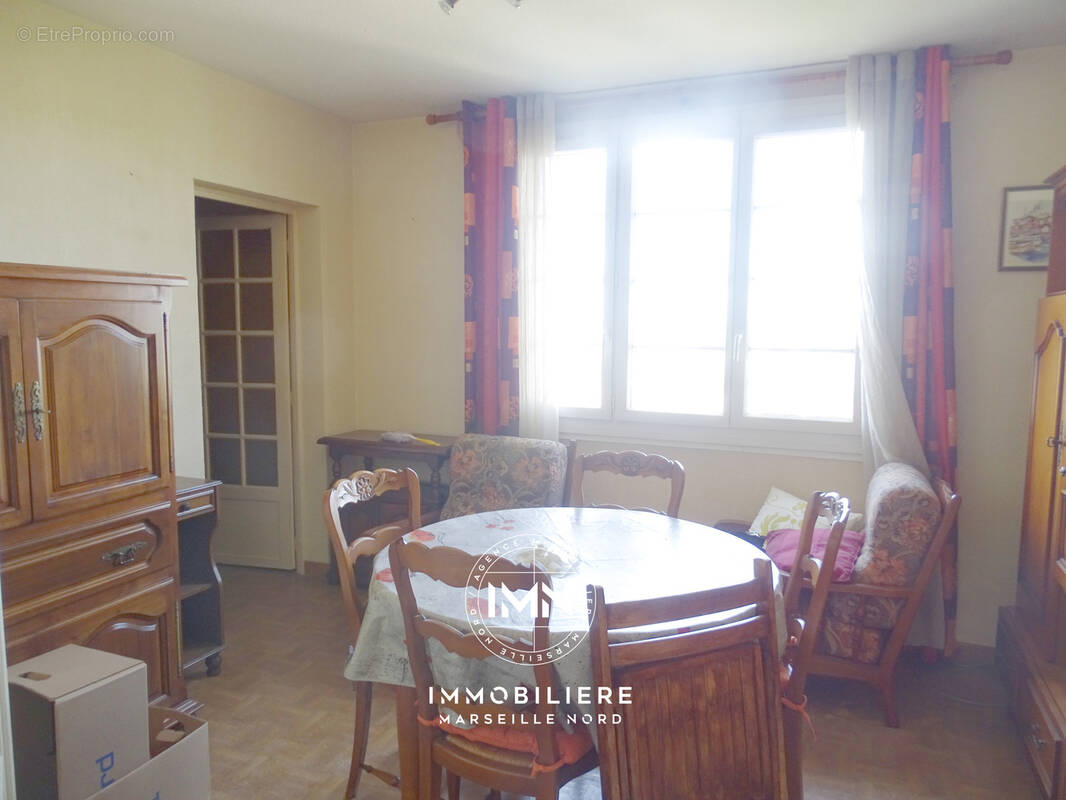 Appartement à MARSEILLE-15E