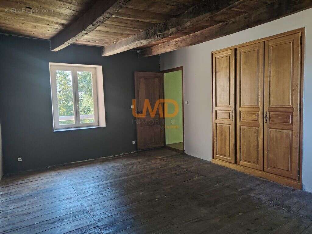 Grande maison en pierres - photo 9