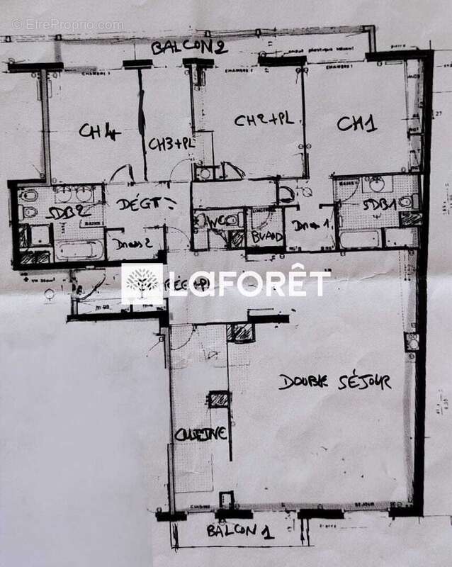Appartement à PARIS-14E