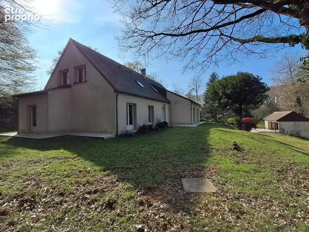 Maison 6 pièces 204 m² à vendre à Saint-Saturnin (72650) - photo 3
