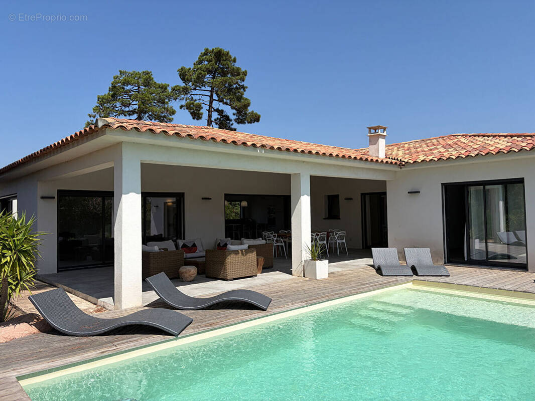 Maison à PORTO-VECCHIO