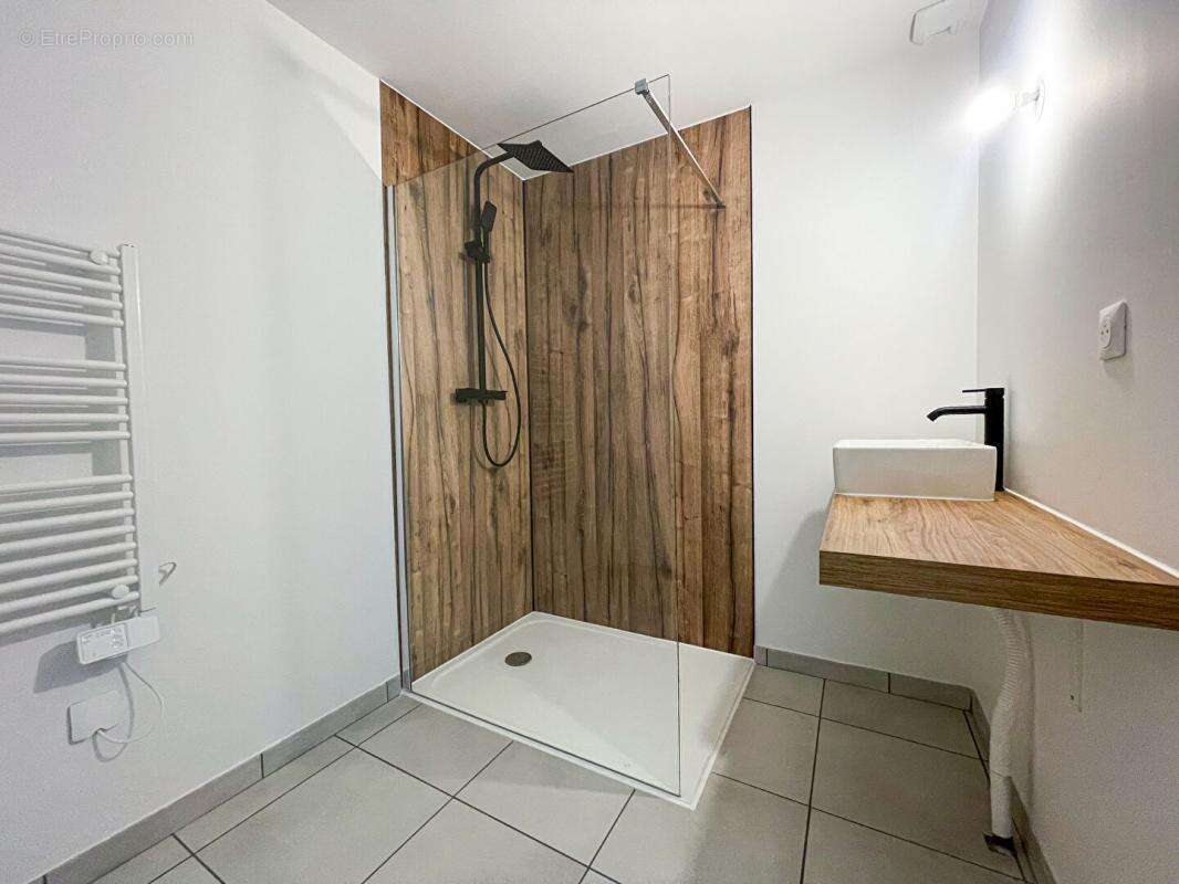 Maison à PETIT-COURONNE