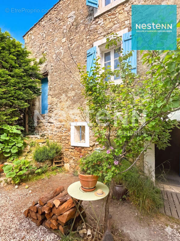 Maison à FONTJONCOUSE