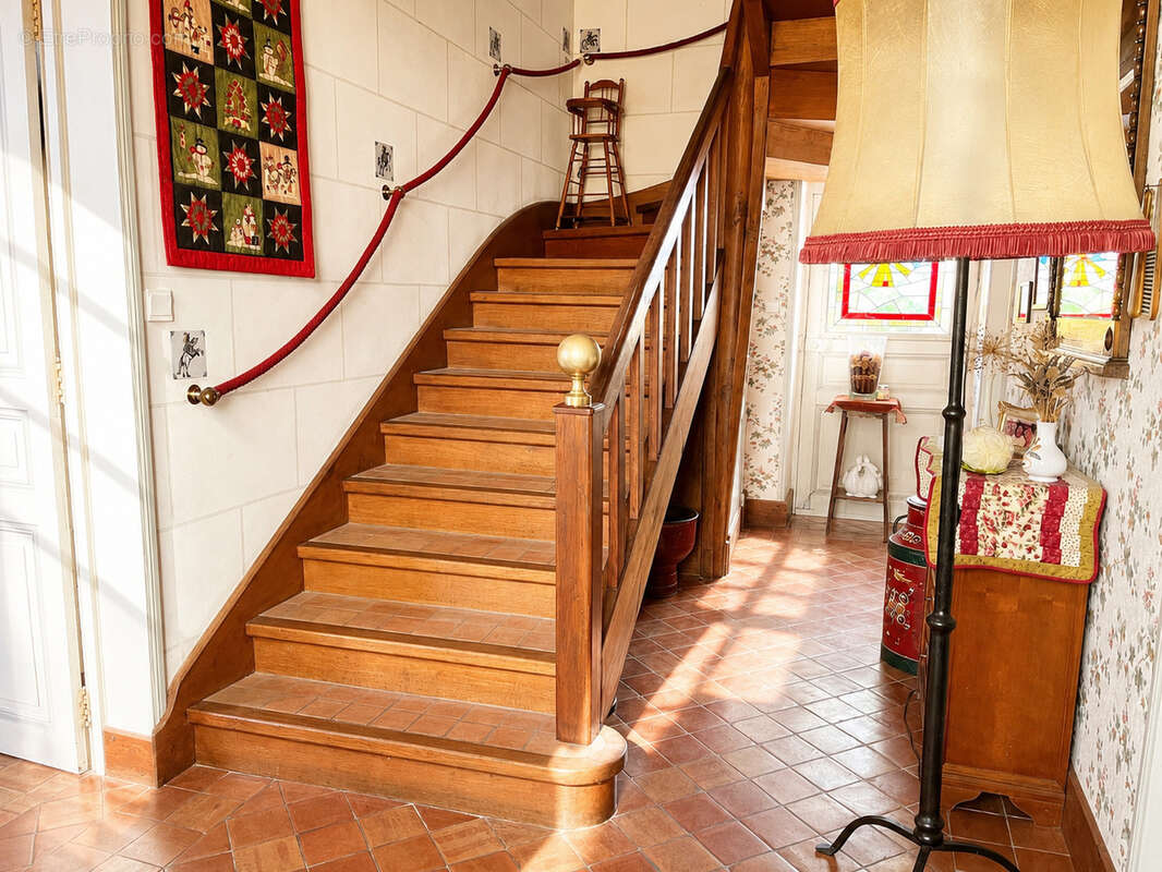 Propriété de caractère avec maison d'amis indépendante   Centre de Bourgueil - photo 6