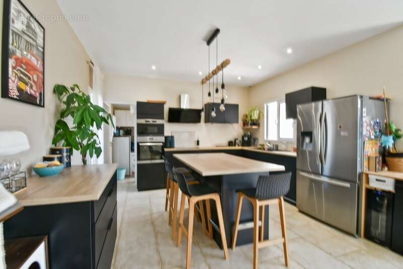 Villa Plain-pied Contemporaine 124m² – Piscine – Terrain 750m² – Aumelas (34) - photo 15