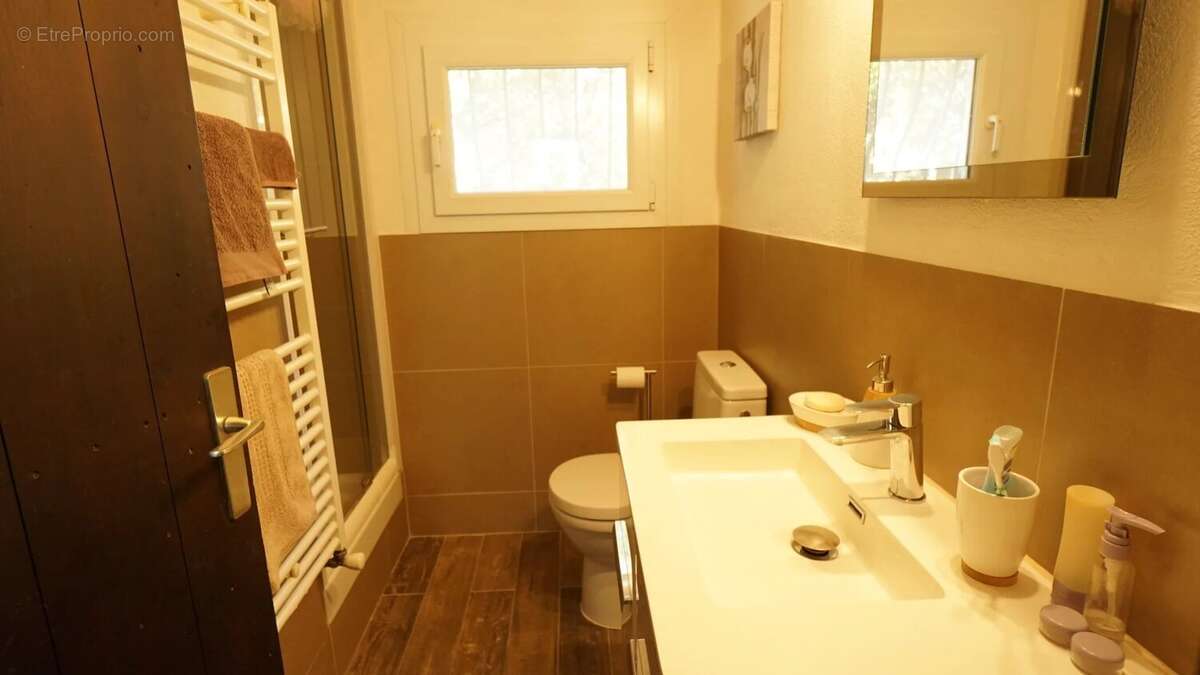 Maison à SPERACEDES