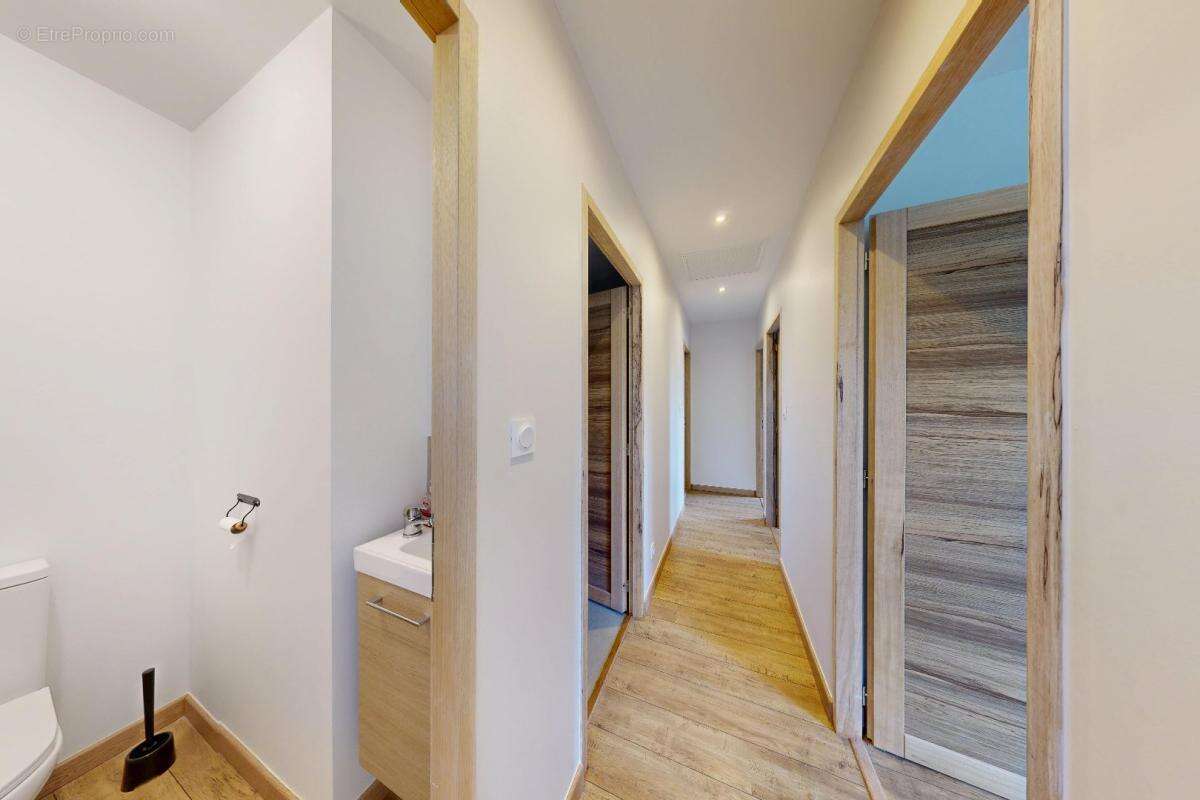 Maison à MALEMORT-DU-COMTAT