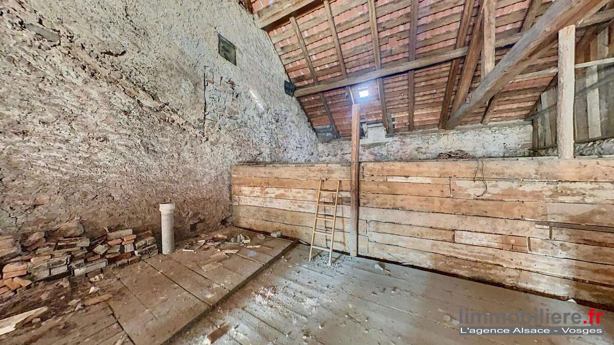 Maison à PROVENCHERES-SUR-FAVE