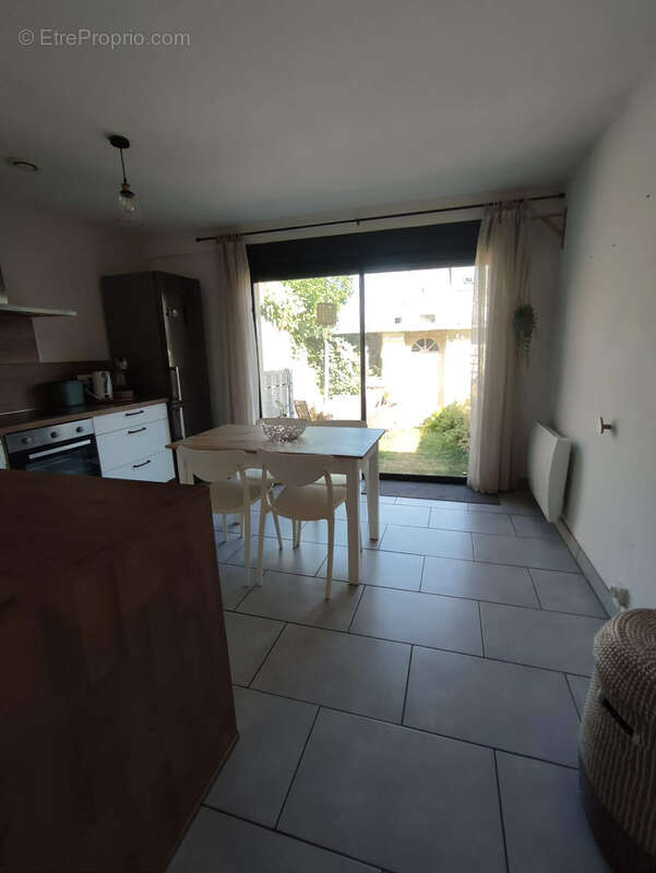 AMIENS   Maison familiale avec jardin et espaces aménagés dans les combles - photo 4
