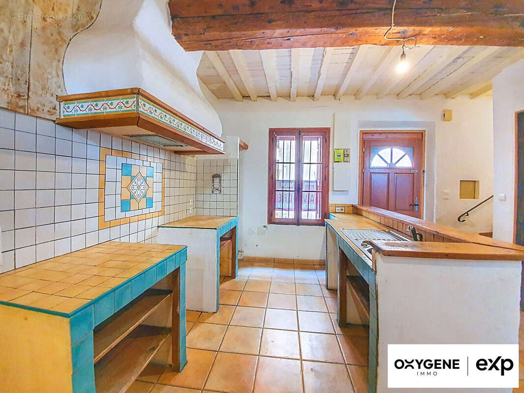 Maison à SAINT-ESTEVE