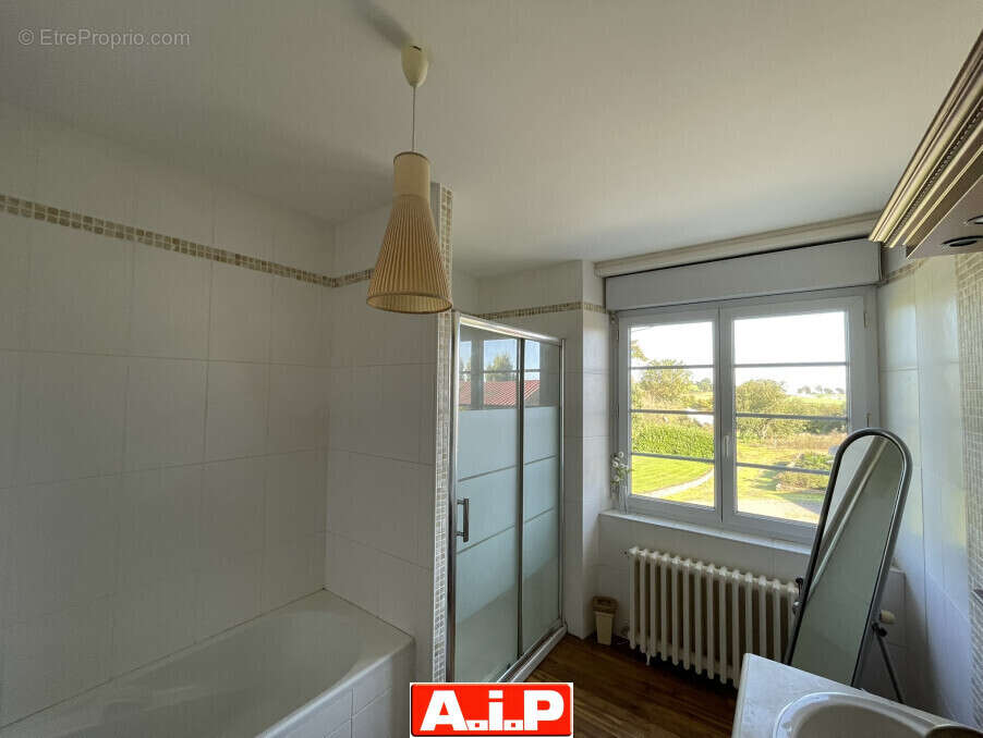 Maison à SAINT-MESMIN