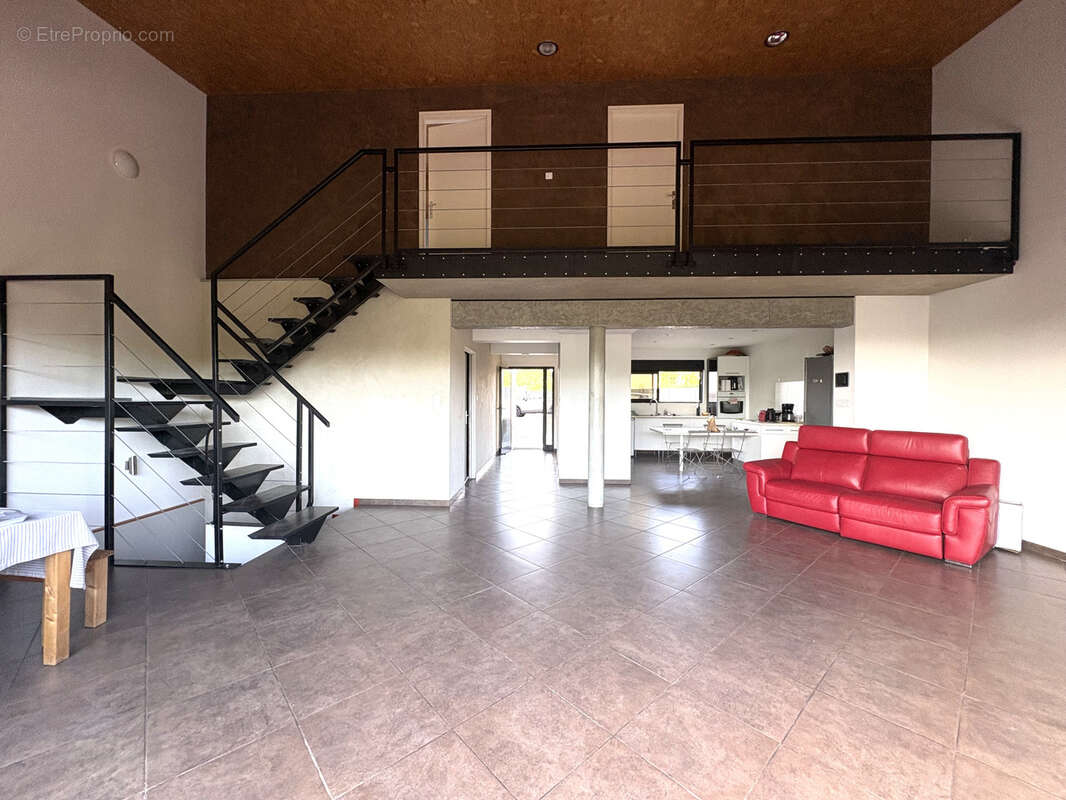 Maison 171 m² à Dommartin-Les-Toul  - photo 2