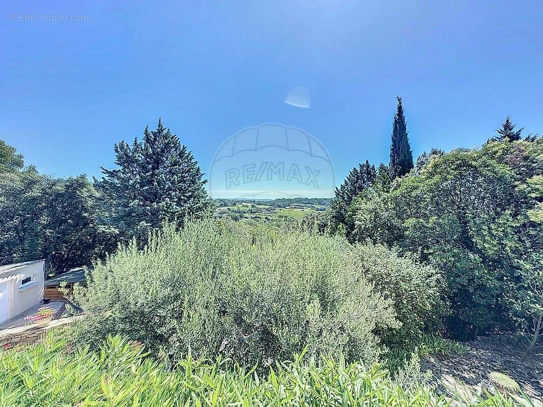 Maison à BOISSET-ET-GAUJAC