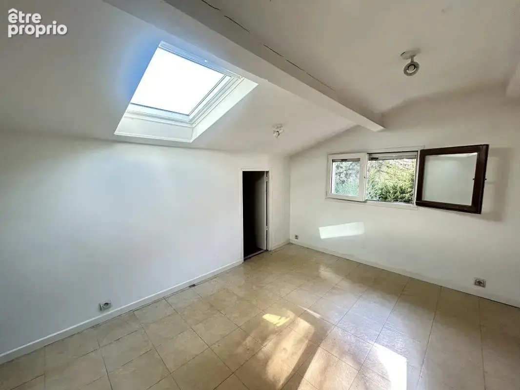 Rare à la vente, maison en ville! - photo 9