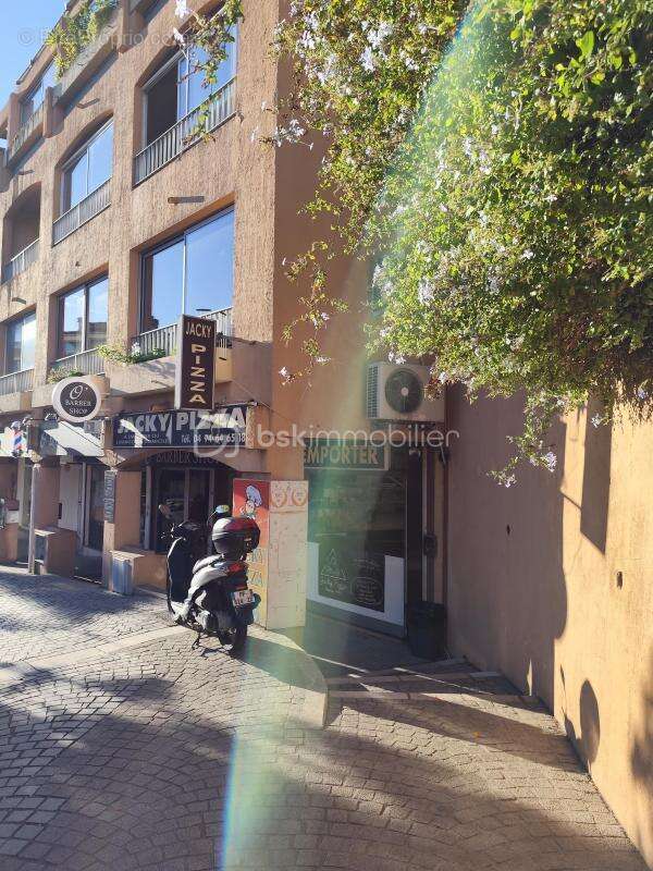   En exclusivité – À vendre Pizzeria à Bandol (Jacky Pizza)  - photo 5
