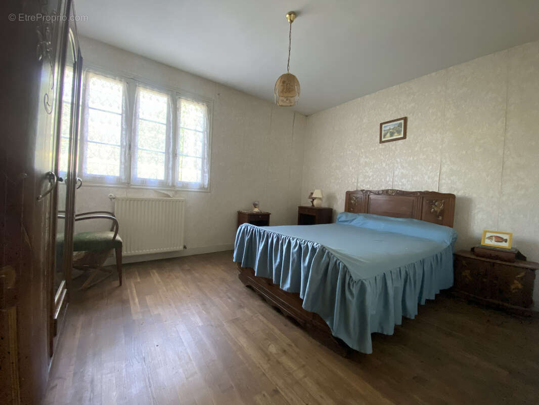 Maison à NEGRONDES