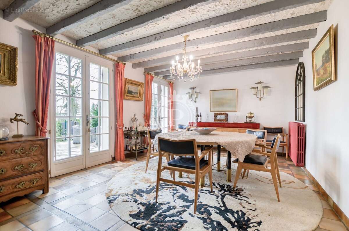 Maison à SAINT-LEU-LA-FORET