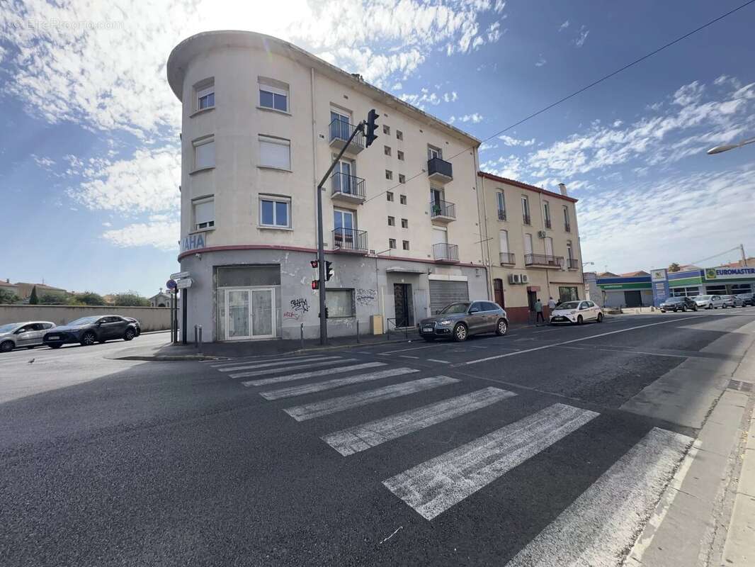 Appartement F3, 4 ieme et dernier étage, a rénover - photo 9