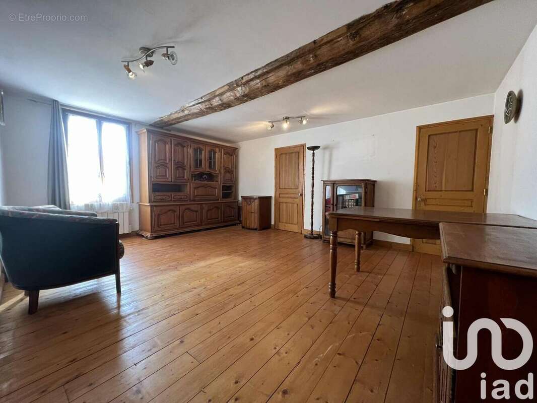 Maison 219 m² à Grandcourt  - photo 6