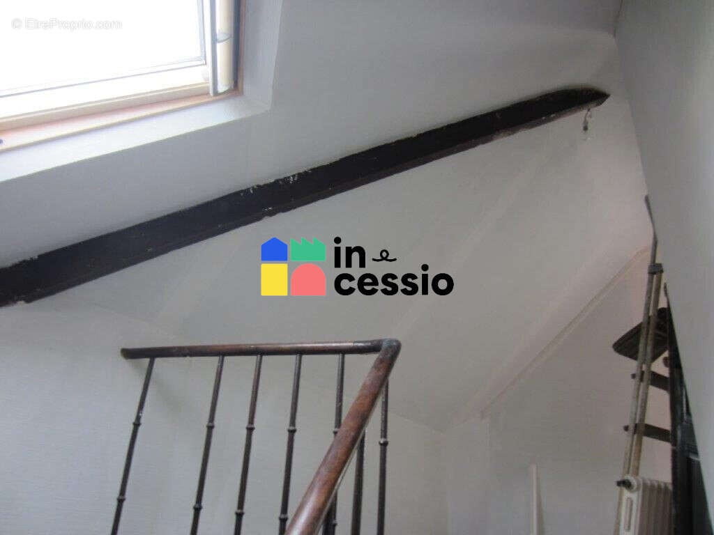 À vendre – immeuble de rapport commerce + habitation - photo 10