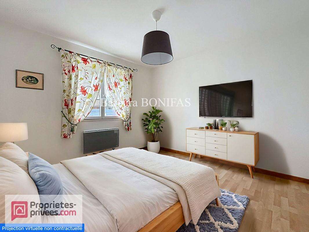 Maison à SAINT-SULPICE