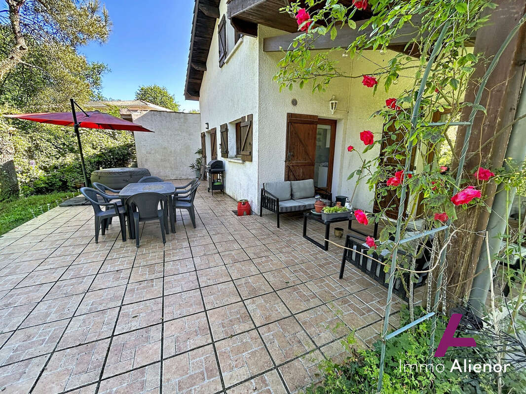 Maison à LE BARP
