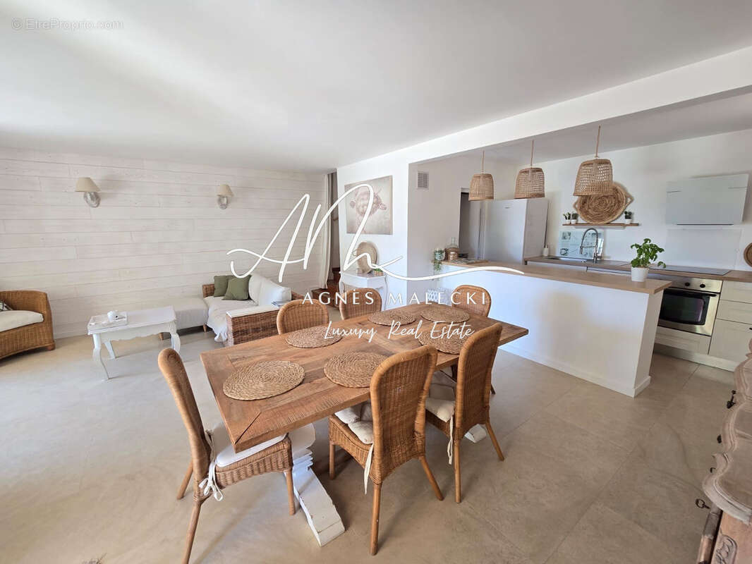 Maison à LA CROIX-VALMER