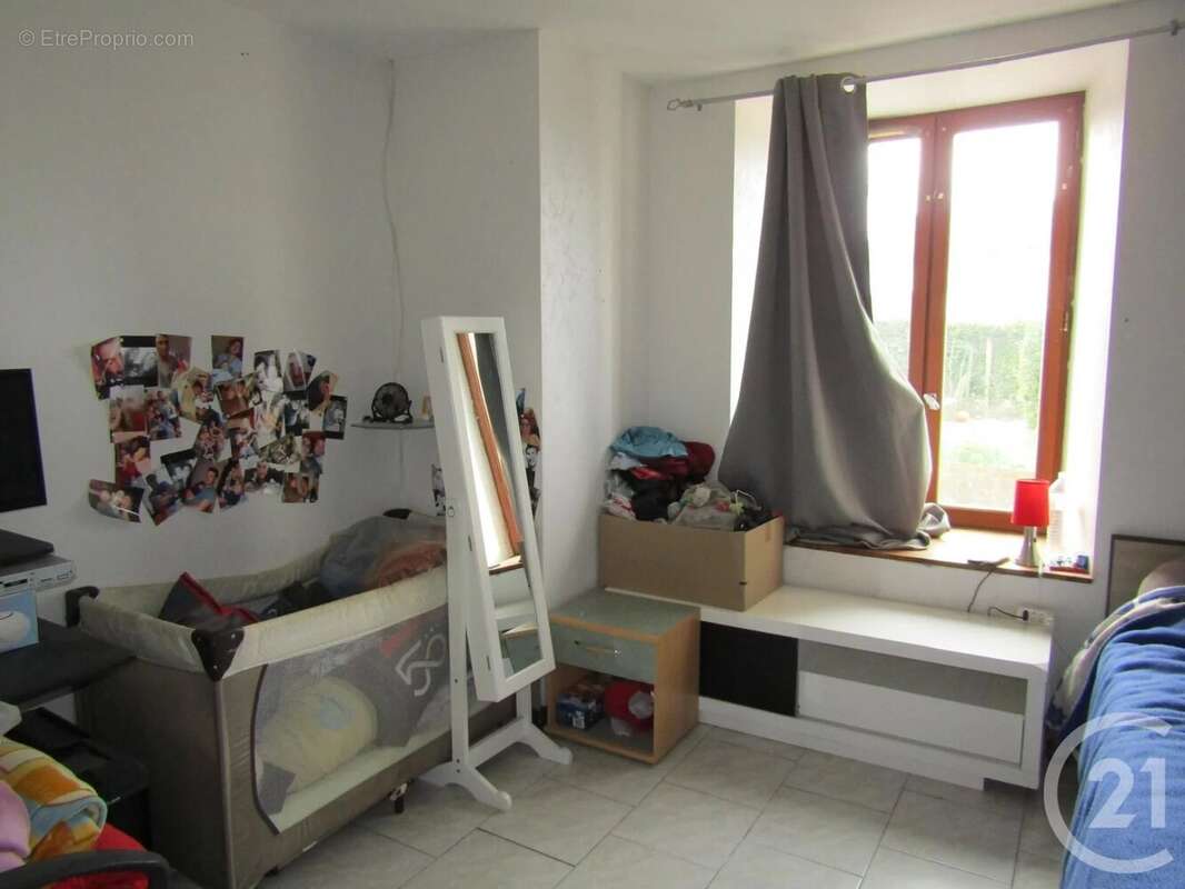 Maison 108 m² à Pioussay  - photo 27